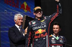 开云下载-红牛二队绝杀哈斯车队，皮亚斯特里高光表现