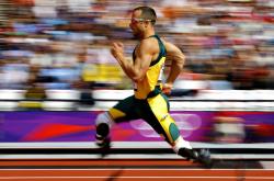 开云体育官网-阿尔及利亚打穿威尔士，马丁内利这一枪，射穿的不只是球网