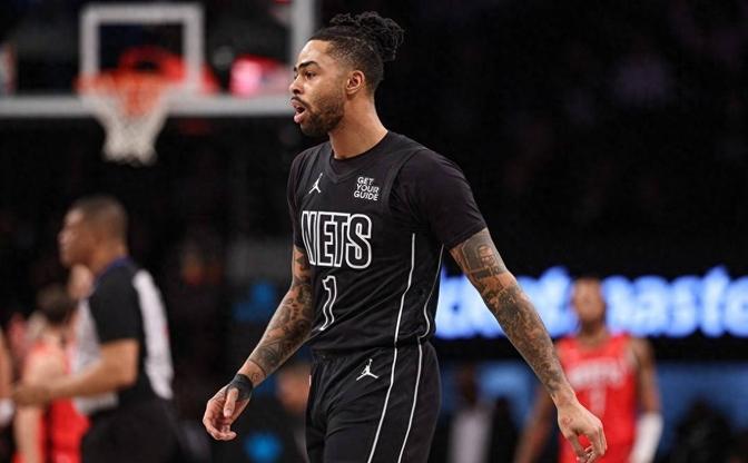 火箭大胜篮网,挽回连败 火箭大胜篮网,挽回连败