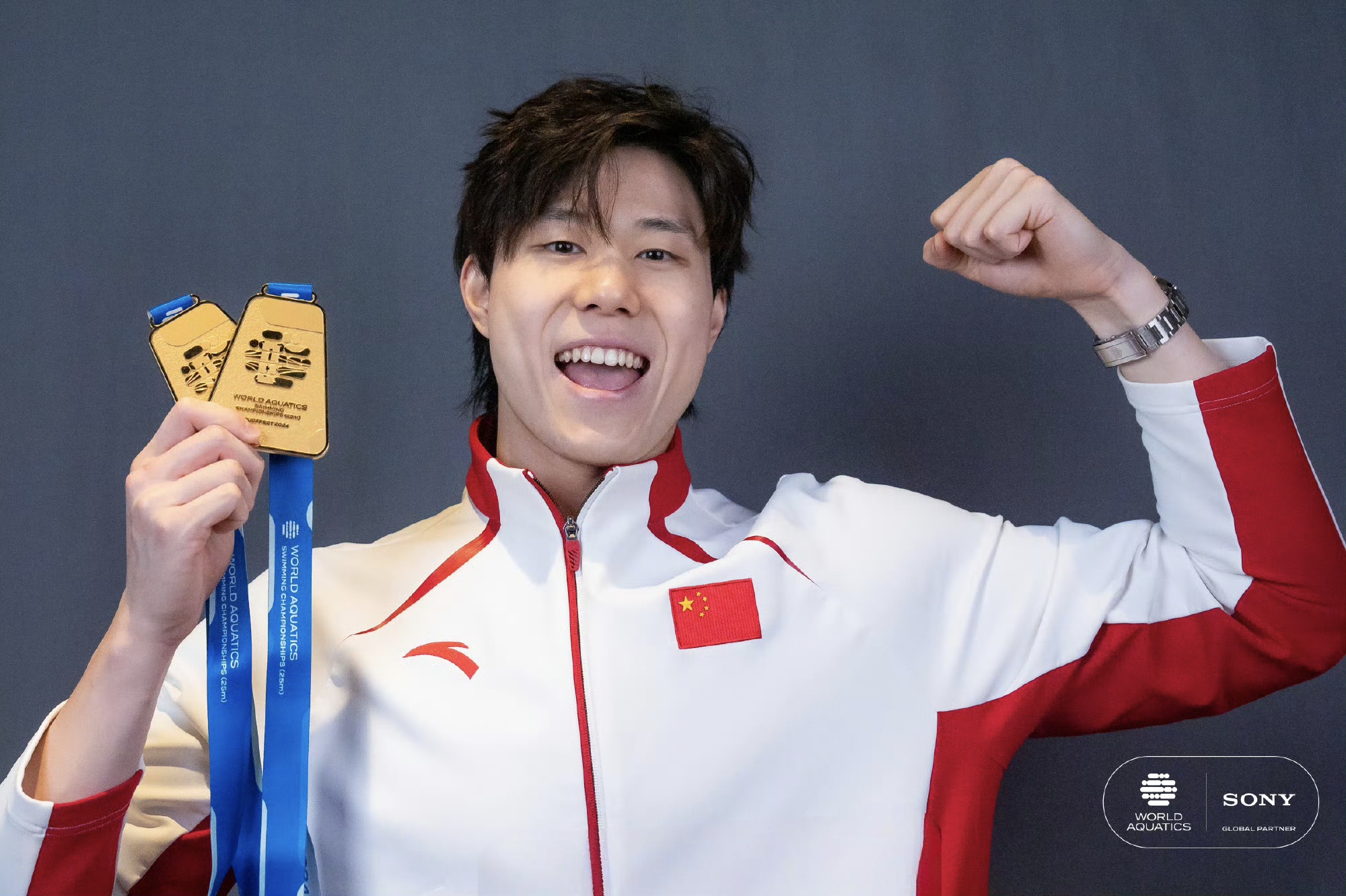 包含游泳选手发挥出色，荣膺最佳MVP的词条