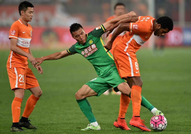 北京队客场胜芜湖男篮,加速追赶积分榜前列 北京队客场胜芜湖男篮,加速追赶积分榜前列