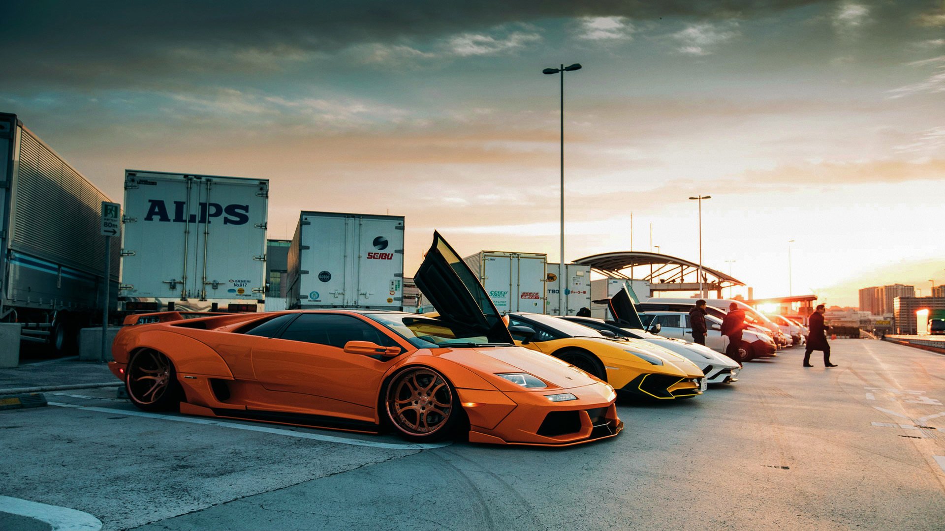 跨界争冠,当米切尔的紫金引擎在F1赛道上接管比赛